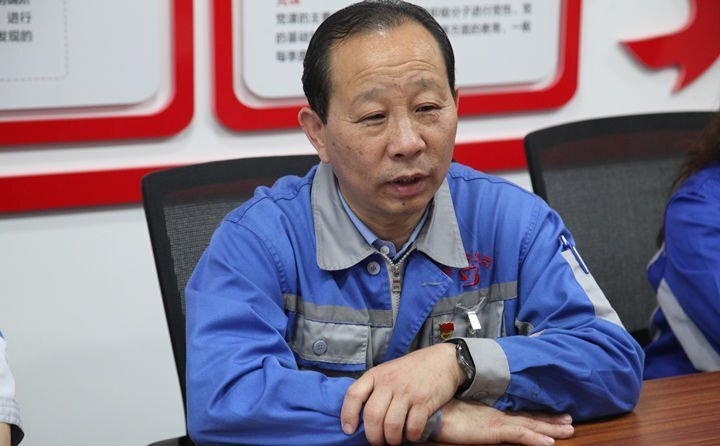 爭做社區(qū)“好幫手”、群眾“貼心人”